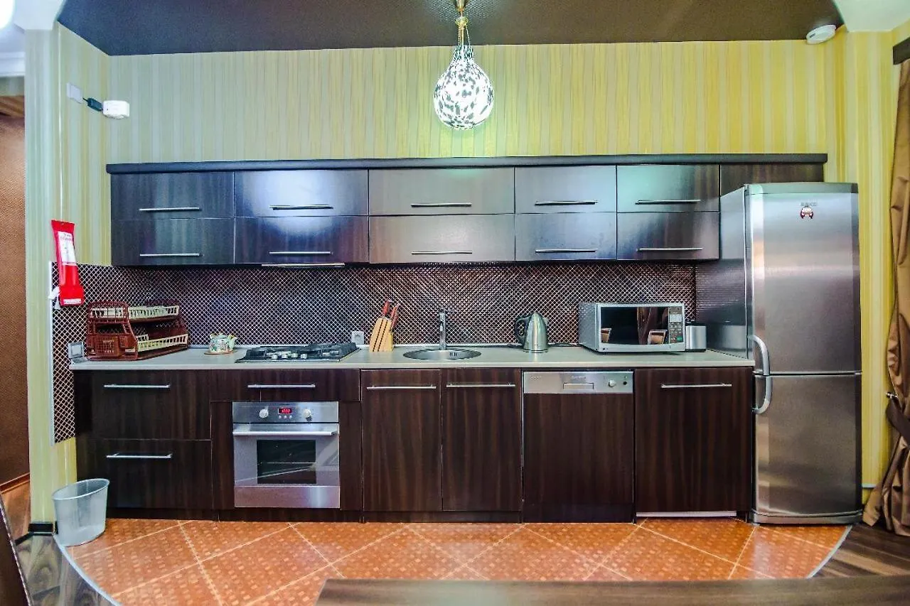 Apartment On Jale Plaza Bakú